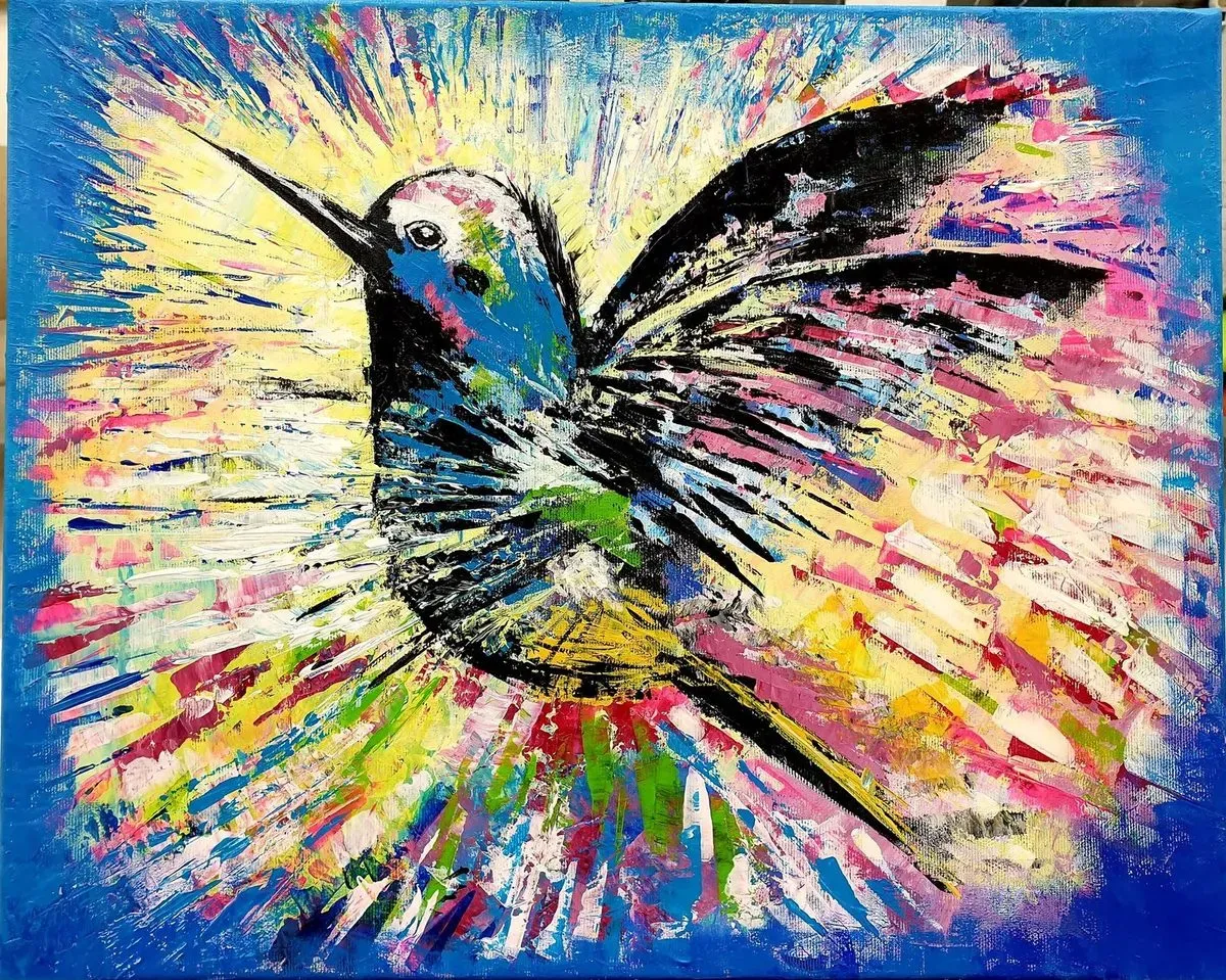 Hummingbird — ręcznie malowane płótno z Villi Nadezda w Pafos, które możemy wysłać pocztą