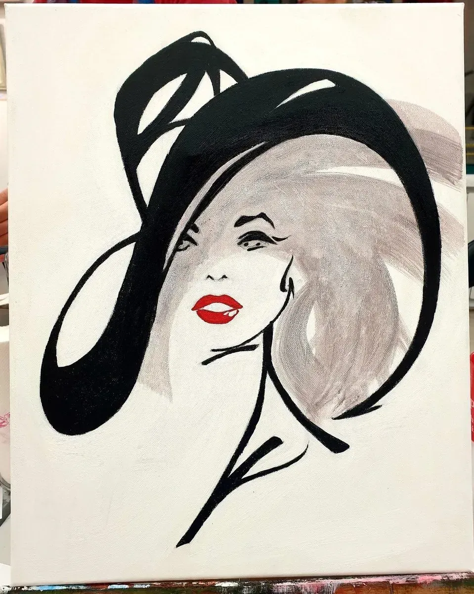 Lady in a Black Hat — ręcznie malowane płótno z Villi Nadezda w Pafos, które możemy wysłać pocztą