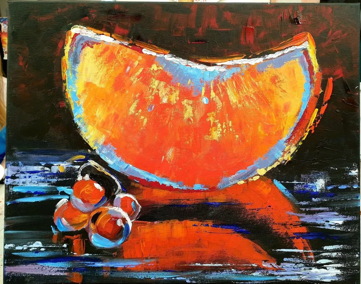 Slice of Orange — ręcznie malowane płótno z Villi Nadezda w Pafos, które możemy wysłać pocztą