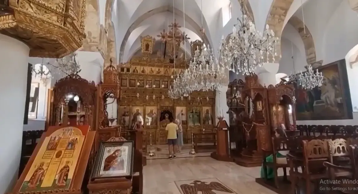 Klasztor Timios Stavros, klasztor Świętego Krzyża w Omodos